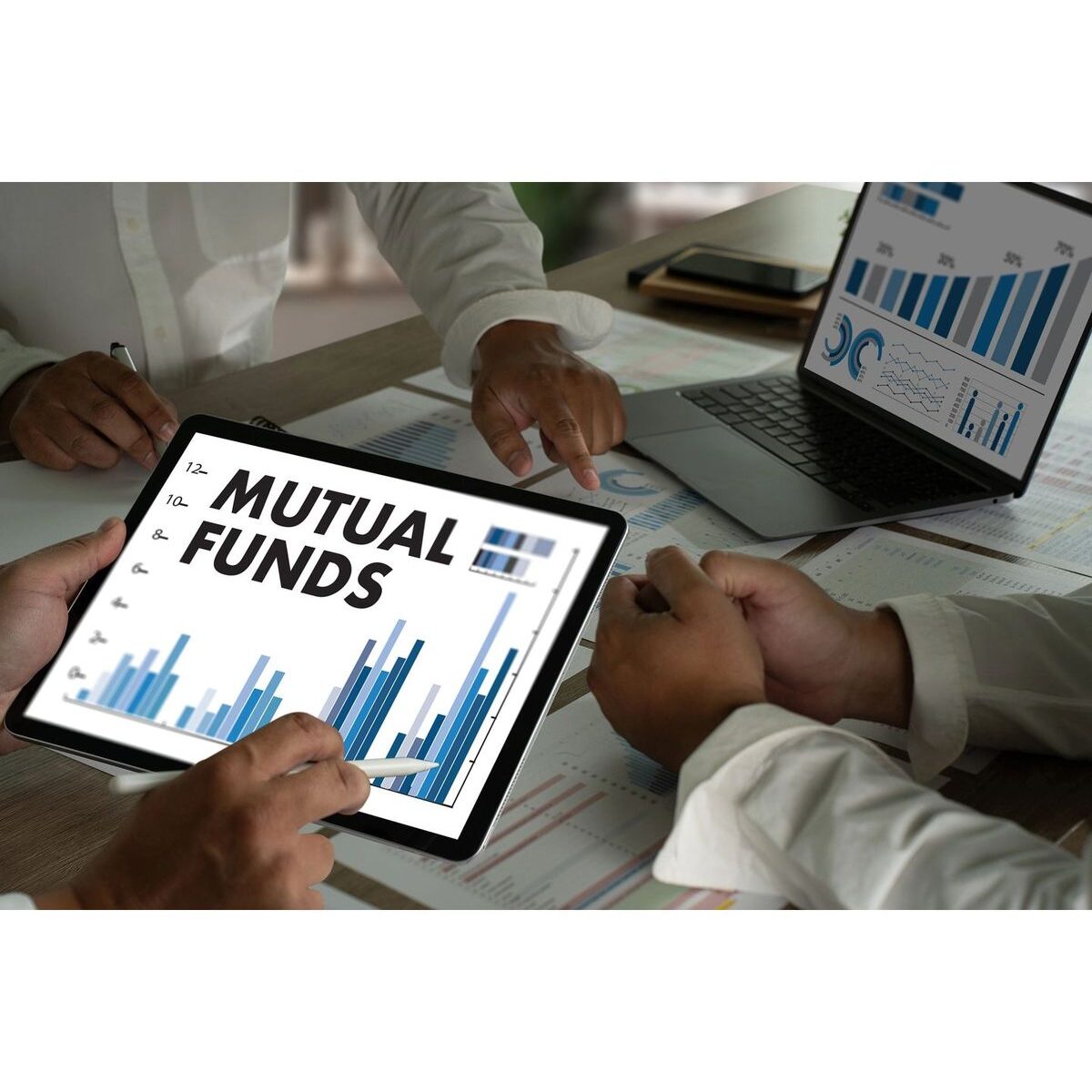 Indian Mutual Fund Industry Surpasses ₹50 Lakh Crore in Equity Assets